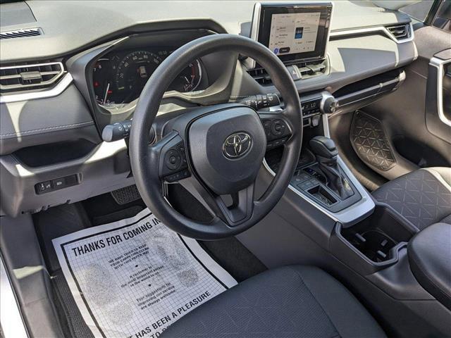 Photo of 2024 Silver/Gray Toyota RAV4