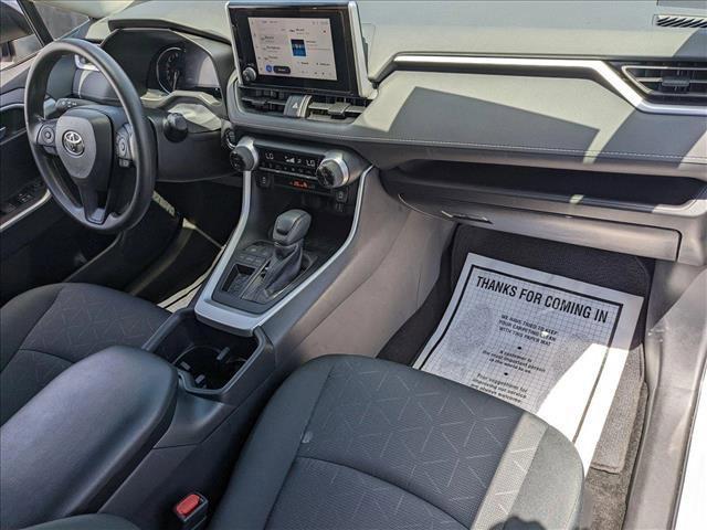 Photo of 2024 Silver/Gray Toyota RAV4