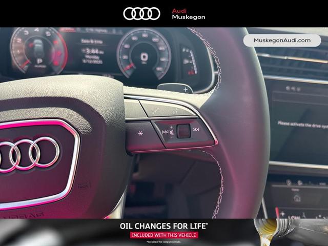 Photo of 2025 Waitomo Blue Metallic Audi Q7