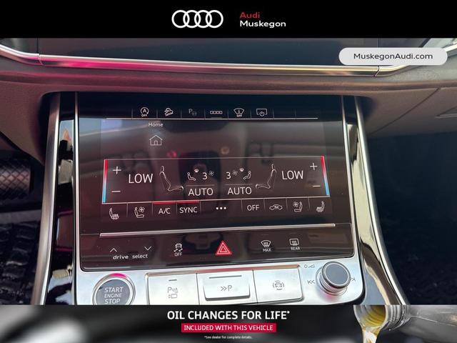 Photo of 2025 Waitomo Blue Metallic Audi Q7
