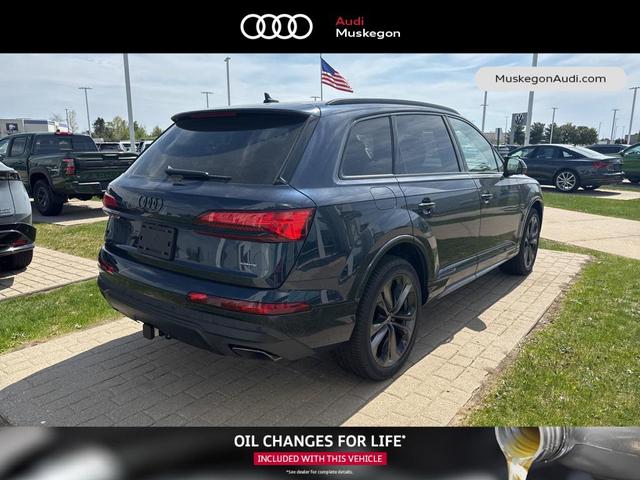 Photo of 2025 Waitomo Blue Metallic Audi Q7