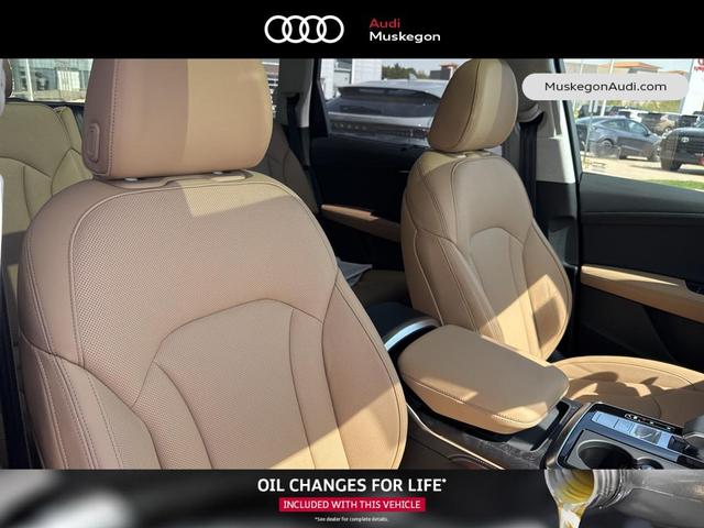 Photo of 2025 Waitomo Blue Metallic Audi Q7