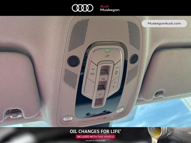 Photo of 2025 Waitomo Blue Metallic Audi Q7