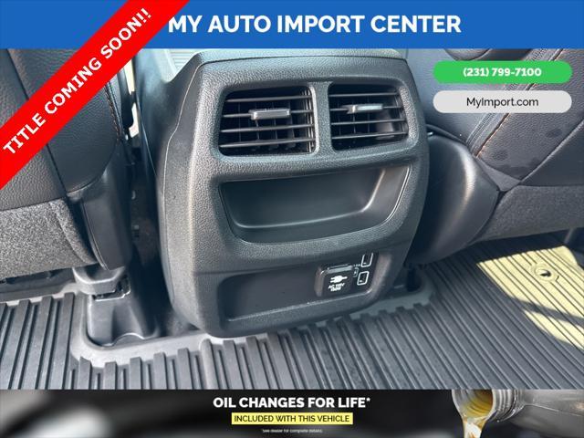 Photo of 2022 Crystal Black Pearl Honda Passport