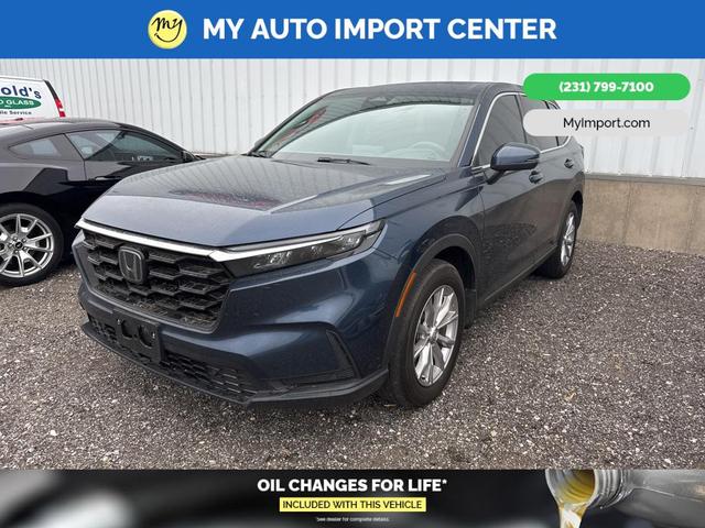 Photo of 2023 Still Night Pearl Honda CR-V