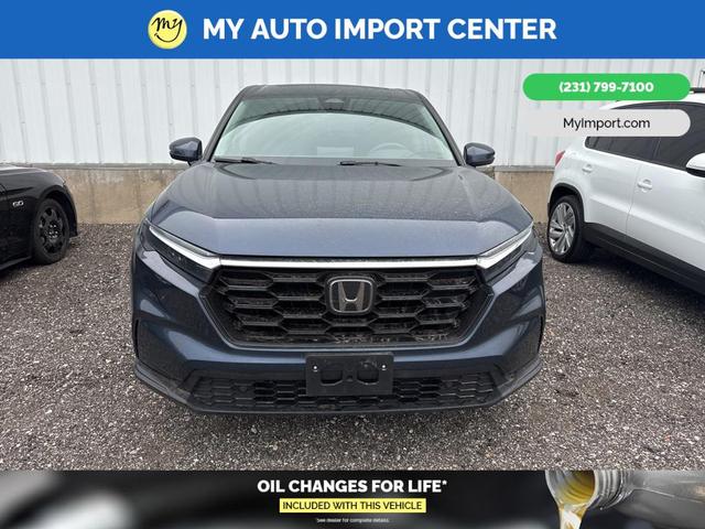Photo of 2023 Still Night Pearl Honda CR-V