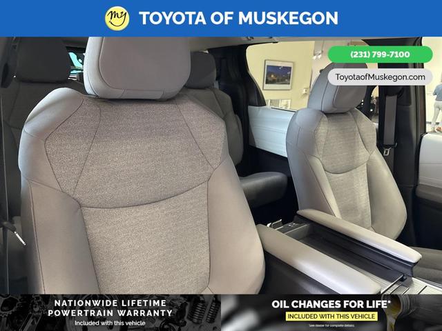 Photo of 2025 0218 Toyota Sienna