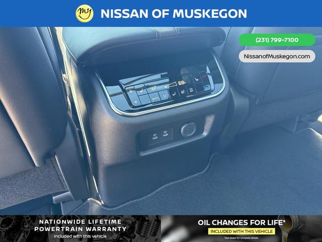 Photo of 2025 Deep Ocean Blue Pearl Nissan Armada