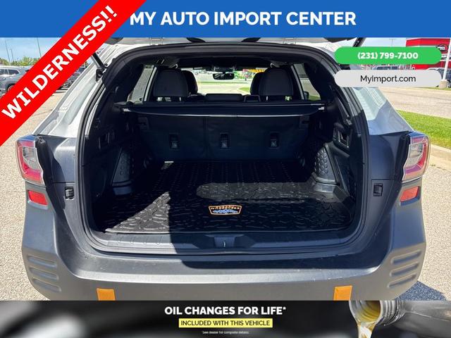Photo of 2025 Crystal White Pearl Subaru Outback