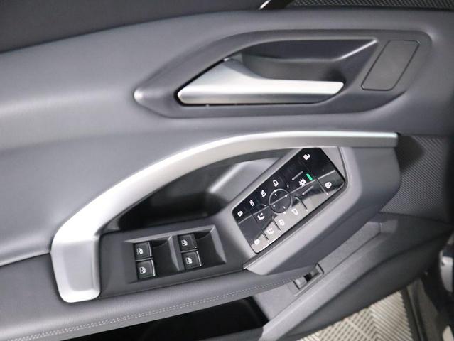 Photo of 2025 White Audi Q5