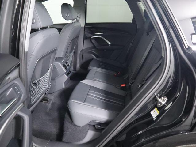Photo of 2025 Mythos Black Metallic Audi Q5