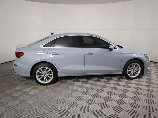 Photo of 2025 Gray Pearl Audi A3