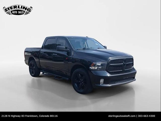 Photo of 2017 Brilliant Black Crystal Pearlcoat RAM 1500