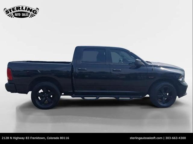 Photo of 2017 Brilliant Black Crystal Pearlcoat RAM 1500
