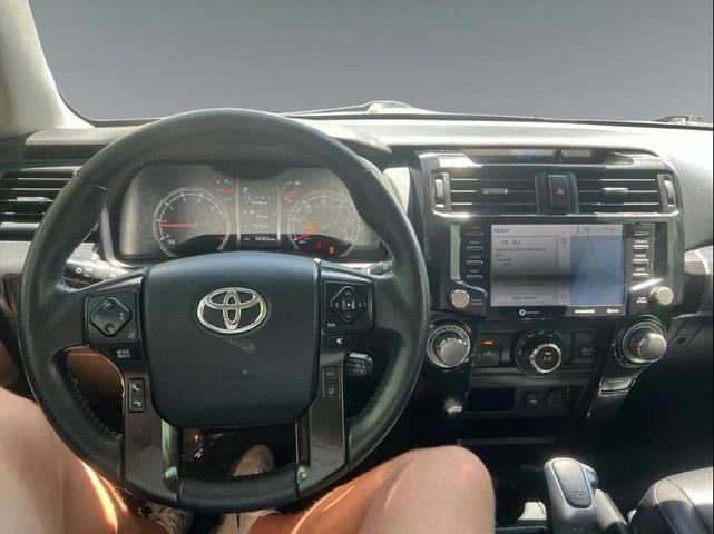 Photo of 2021 Super White Toyota 4Runner