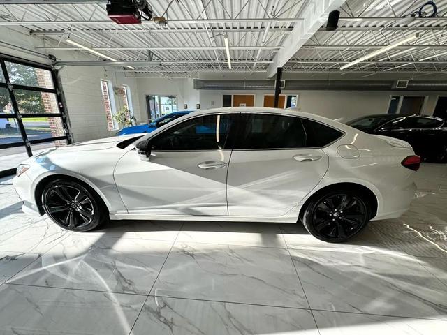 Photo of 2023 Pearl White Acura TLX
