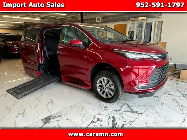 2023 Toyota Sienna