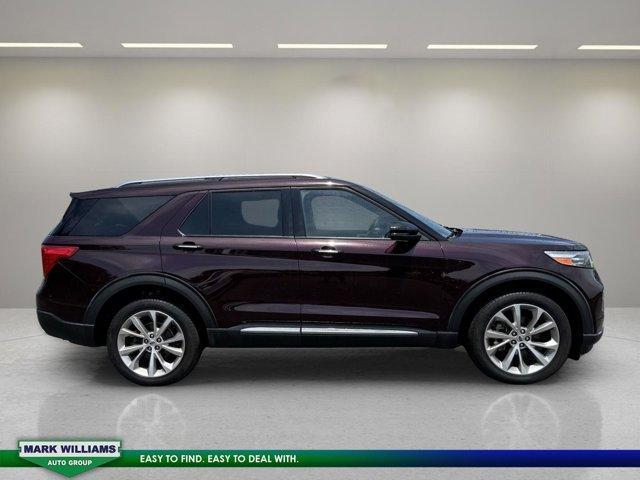 Photo of 2022 Jewel Red Metallic Ford Explorer
