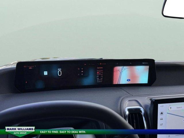 Photo of 2025 Black Metallic Ford Expedition