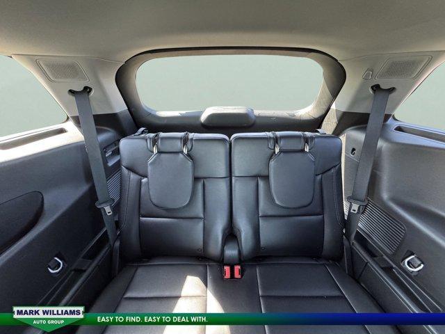 Photo of 2024 Black Metallic Ford Explorer