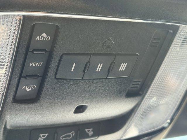 Photo of 2020 Diamond Black Jeep Grand Cherokee