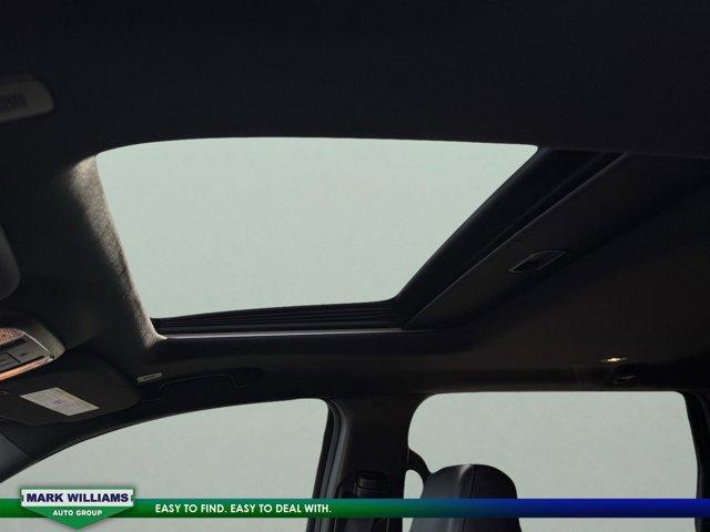 Photo of 2020 Diamond Black Jeep Grand Cherokee