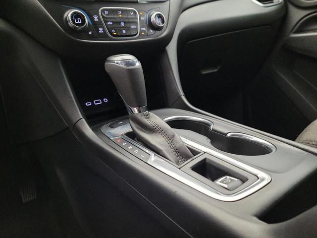Photo of 2020 Summit White Chevrolet Equinox