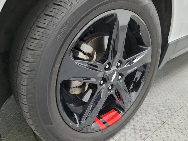 Photo of 2020 Summit White Chevrolet Equinox