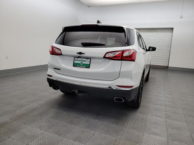Photo of 2020 Summit White Chevrolet Equinox