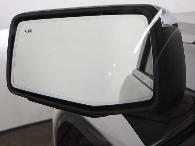 Photo of 2023 White Frost Tri-Coat GMC Sierra 1500