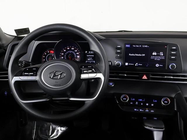 Photo of 2023 Scarlet Red Pearl Hyundai ELANTRA