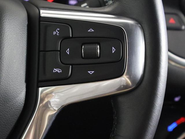 Photo of 2020 Silver Ice Metallic Chevrolet Blazer