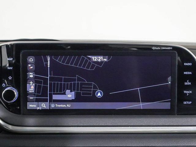 Photo of 2023 Silver Hyundai SONATA