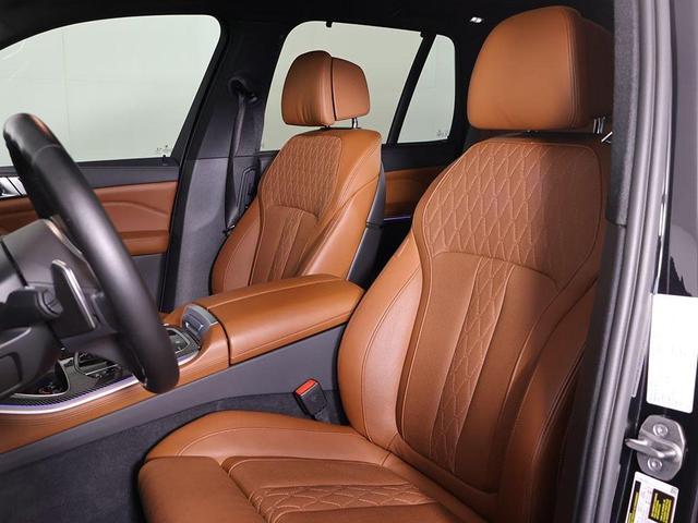 Photo of 2023 Black BMW X5