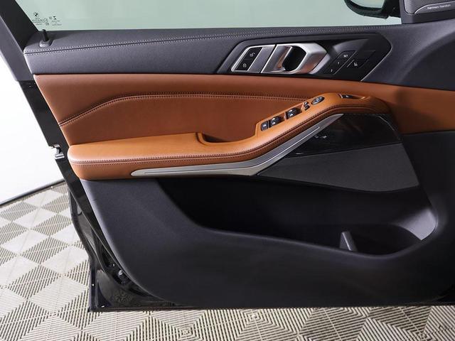 Photo of 2023 Black BMW X5