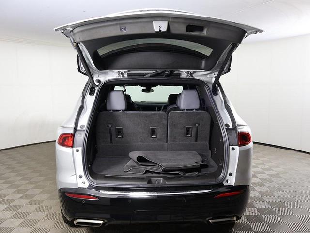 Photo of 2022 Quicksilver Metallic Buick Enclave