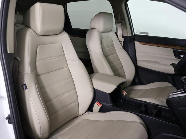 Photo of 2022 Platinum White Pearl Honda CR-V