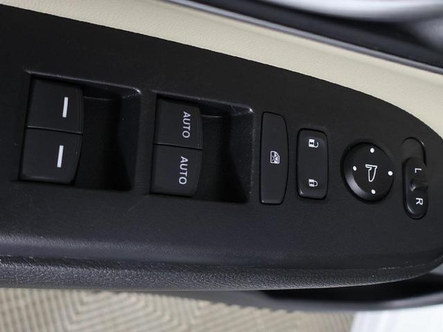 Photo of 2022 Platinum White Pearl Honda CR-V