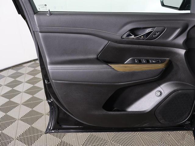 Photo of 2023 Ebony Twilight Metallic GMC Acadia