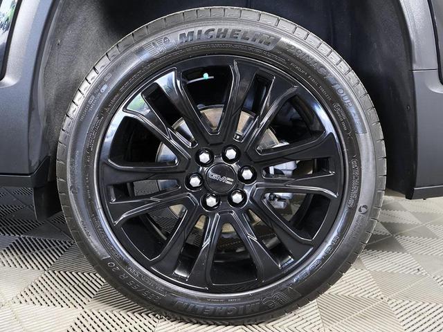 Photo of 2023 Ebony Twilight Metallic GMC Acadia
