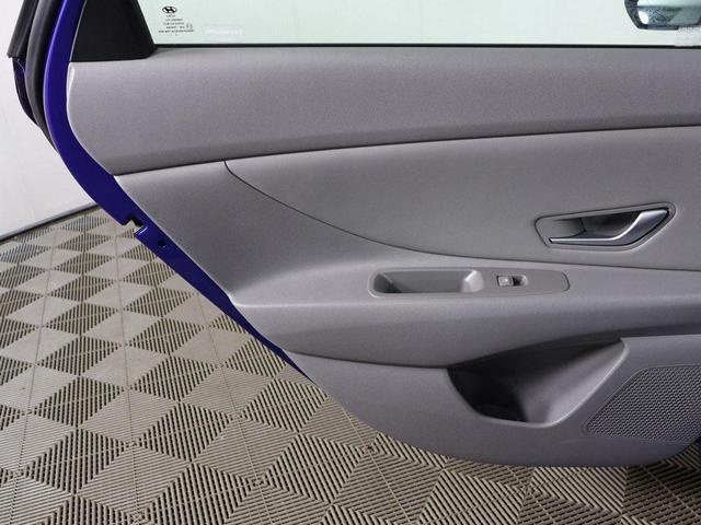 Photo of 2023 Intense Blue Hyundai ELANTRA