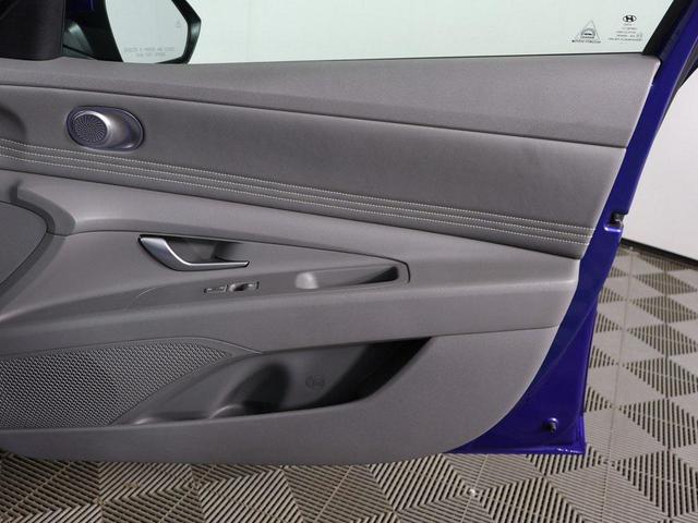 Photo of 2023 Intense Blue Hyundai ELANTRA