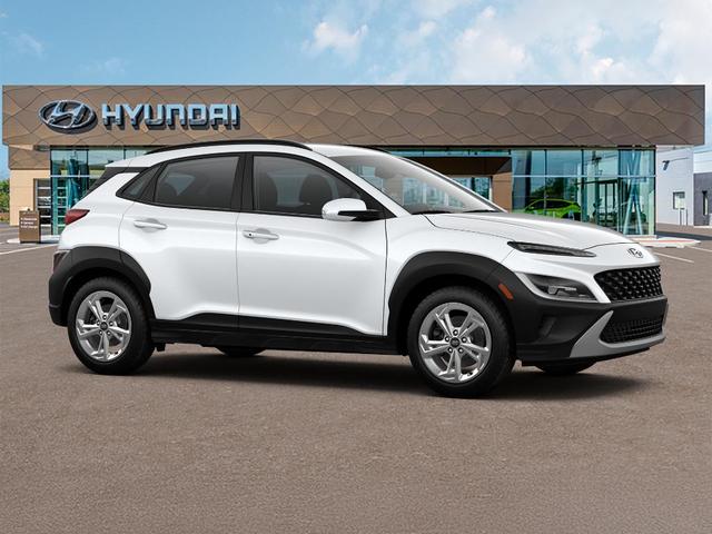 Photo of 2023 Lunar White Hyundai KONA