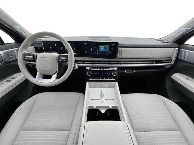 Photo of 2025 Gray Matte Hyundai SANTA FE HEV
