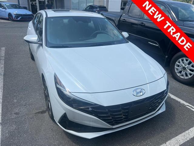 2022 Hyundai Elantra