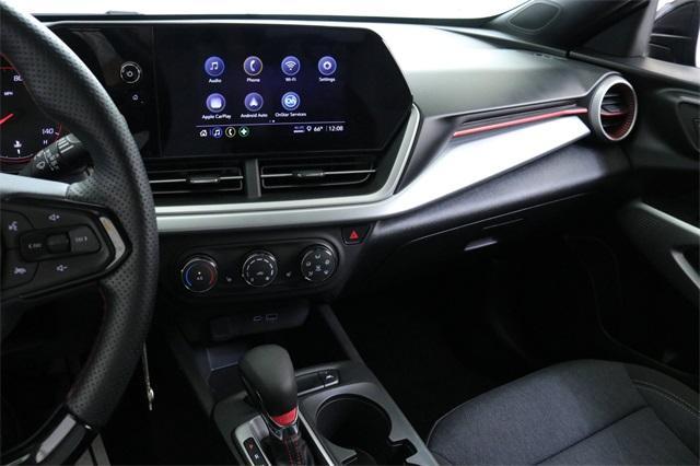 Photo of 2024 Mosaic Black Metallic Chevrolet Trax