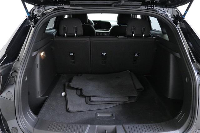 Photo of 2024 Mosaic Black Metallic Chevrolet Trax