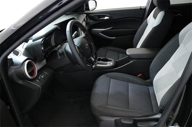Photo of 2024 Mosaic Black Metallic Chevrolet Trax