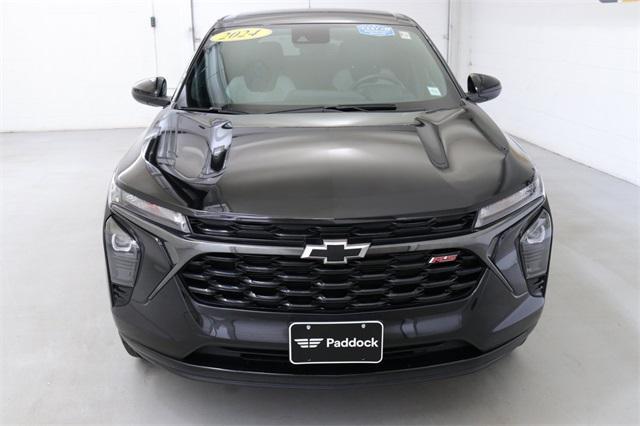 Photo of 2024 Mosaic Black Metallic Chevrolet Trax