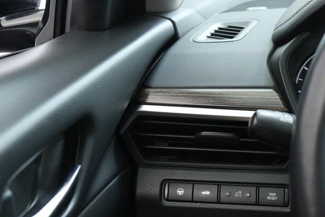 Photo of 2019 Super Black Clearcoat Nissan Altima